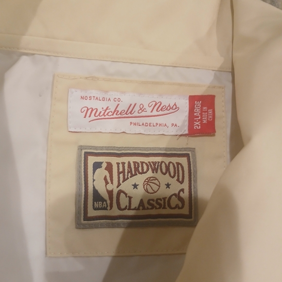 Mitchell & Ness 76ers windbreaker - Picture 5 of 5